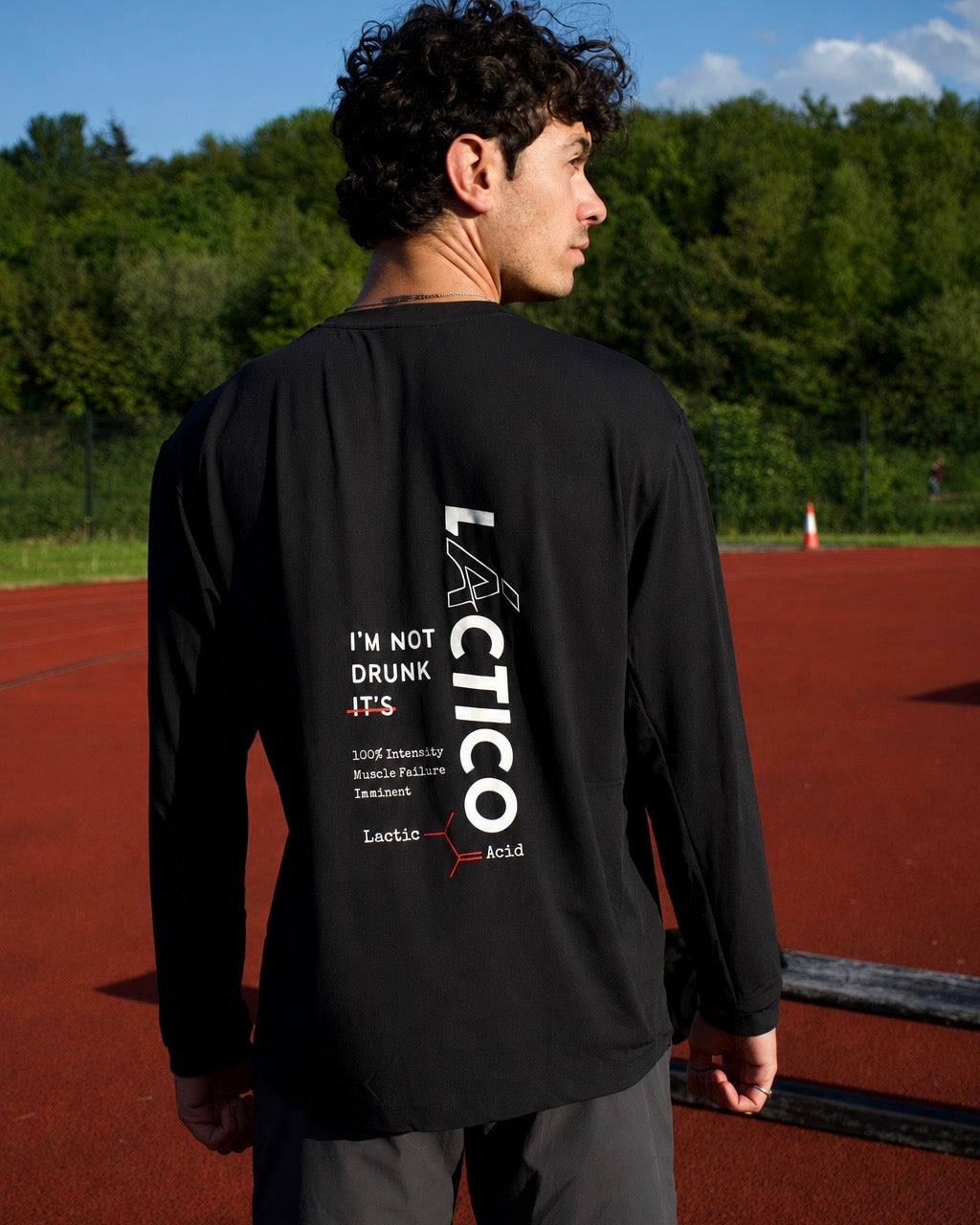 LÁCTICO Performance Long Sleeve